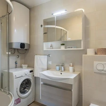 Marina Lapad - 2 Bedroom By The Sea דוברובניק