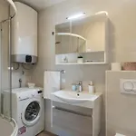 Marina Lapad - 2 Bedroom By The Sea Dubrovnik